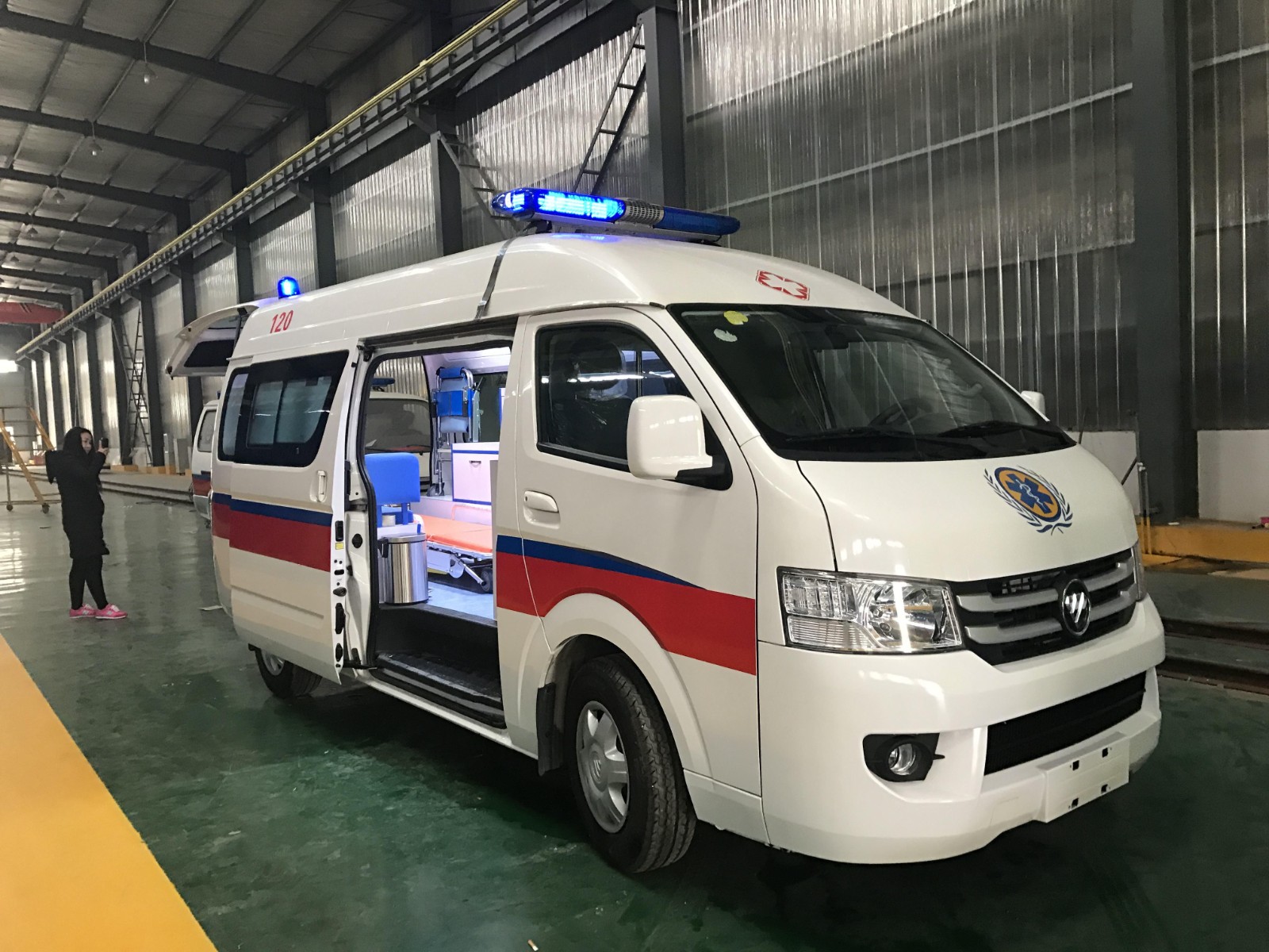 易县救护车转院